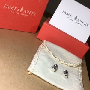 James Avery heart studs.💖⭐️